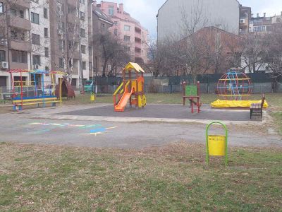 ИГРИ И РАЗХОДКИ - ДГ 54 Дъга - София, Красна поляна